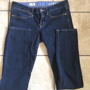 Gap size 6 skinny jeans
